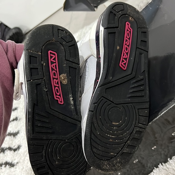 Girls flight 45 Nike valentines collectors 6y - Picture 4 of 5